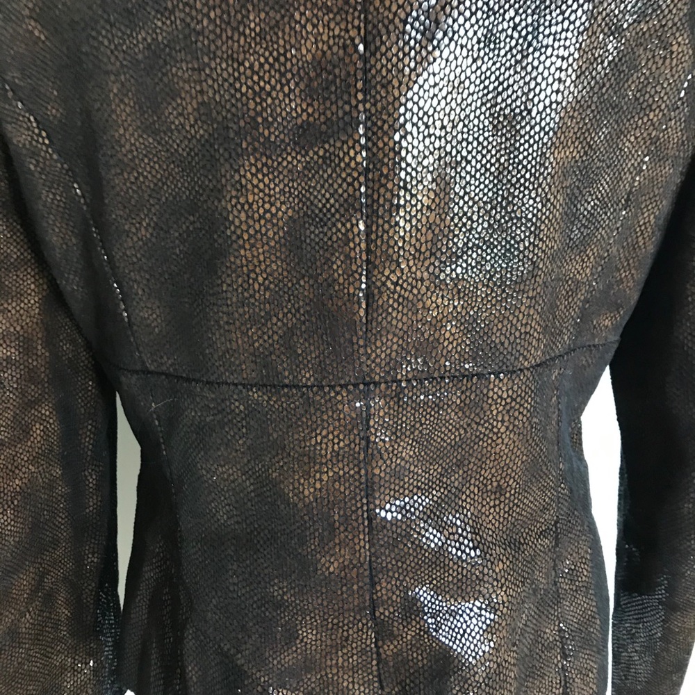 Jacket - Picture 4 of 5